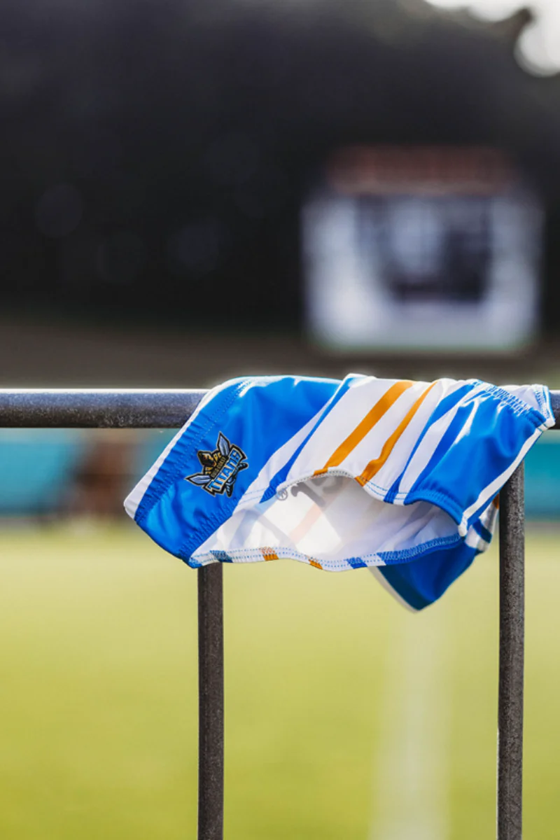 Gold Coast Titans Retro Jersey 2010 - Image 2