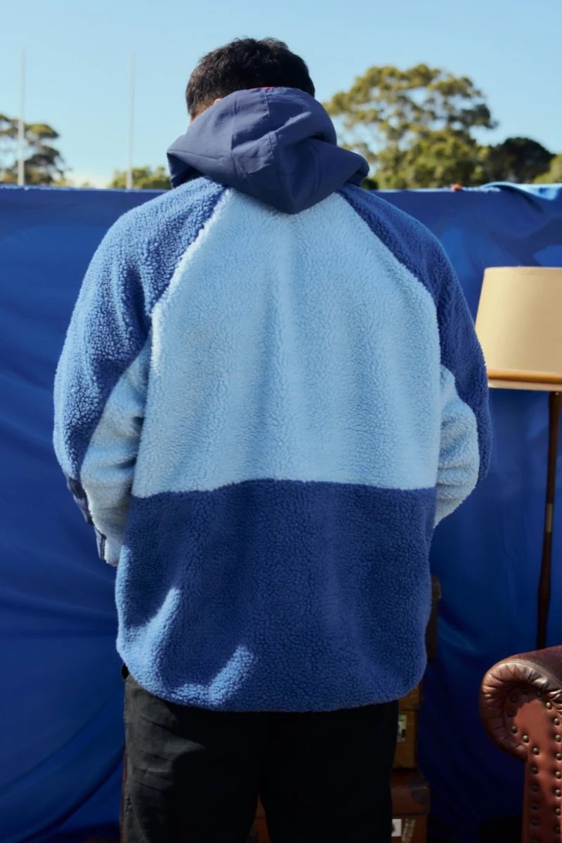 Retro Polar Fleece in Waratahs - Image 2